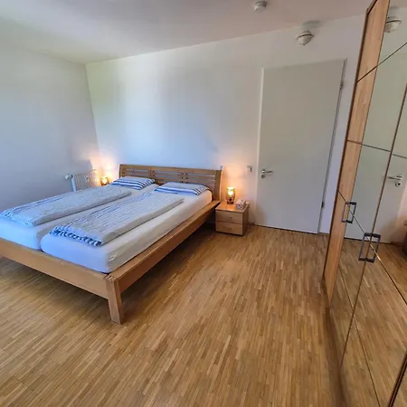 Luxury Penthouse 15 Min To Wiesn With Parking, Balcony * Monachium